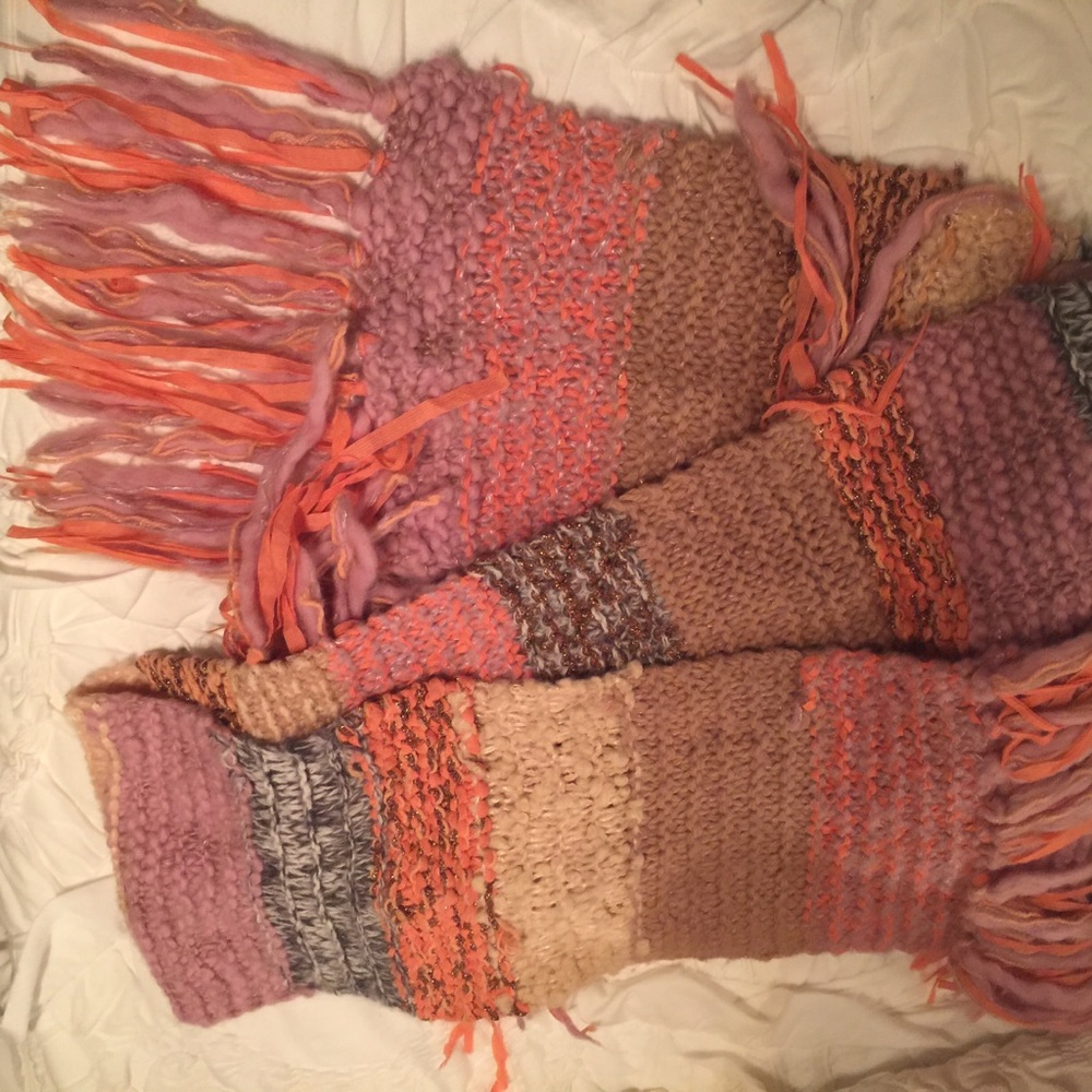 Sleeping on Snow Scarf